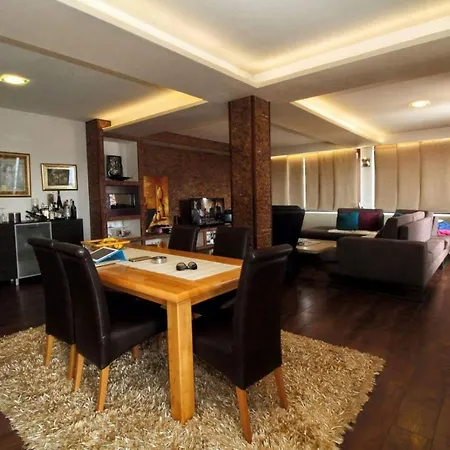 Lejlighed Casa *